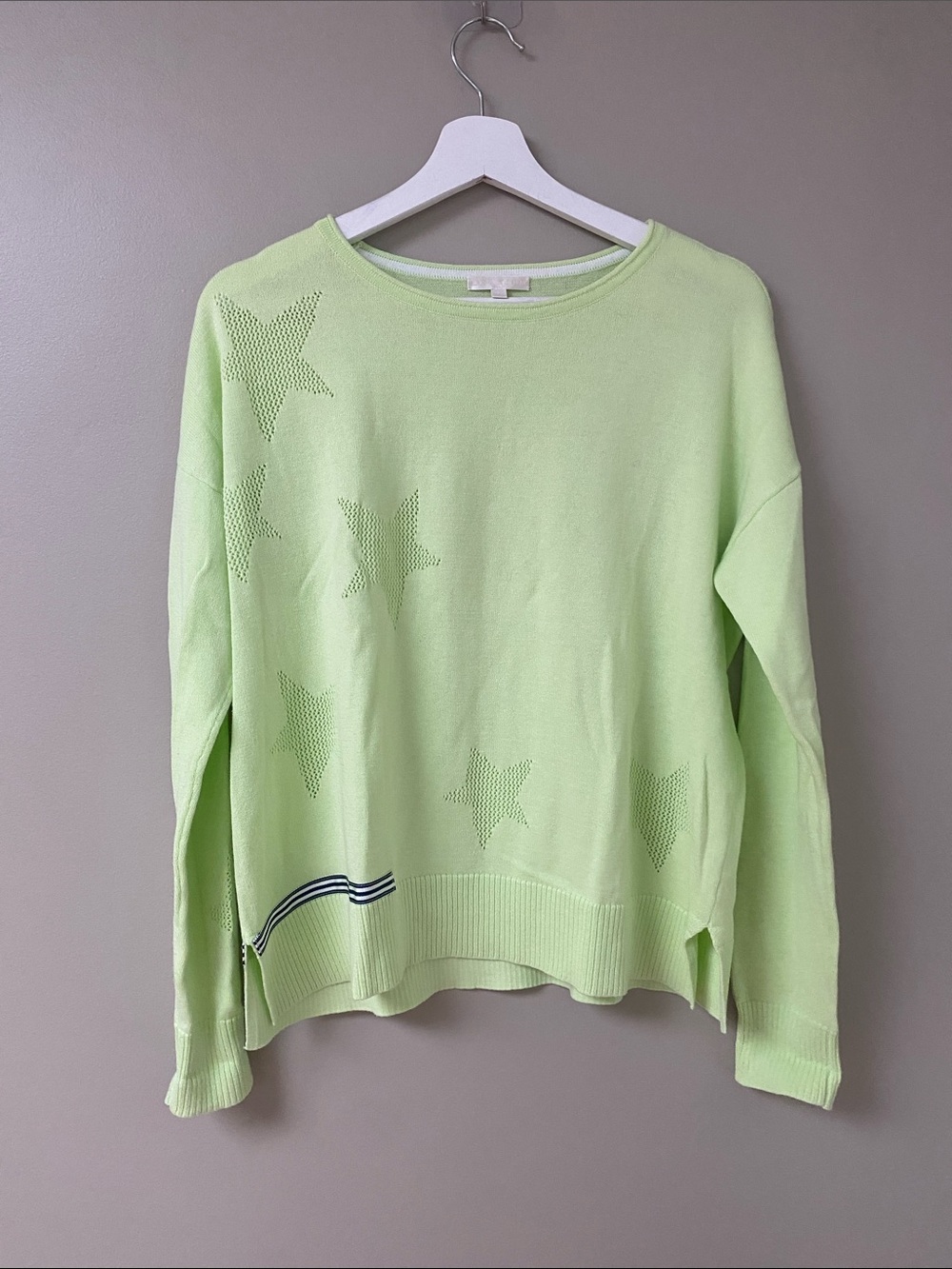 Lisa Todd Light Green Star Knit Crewneck Sweater size small